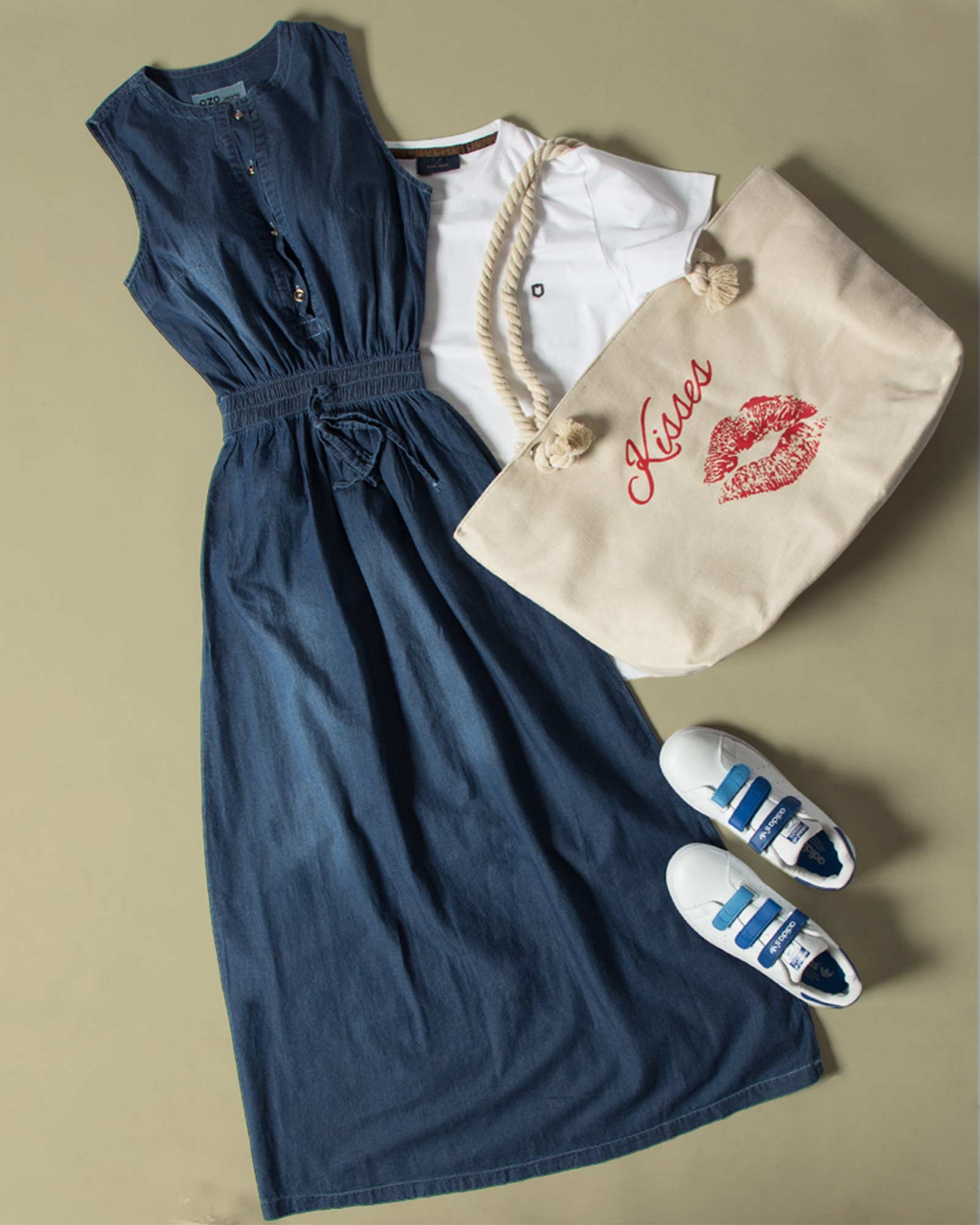 کفش اسپرت طرح آدیداس زنانه - سفید - ست