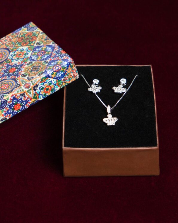 نیم ست زنانه طرح تاج نقره - نقره ای - بسته باز