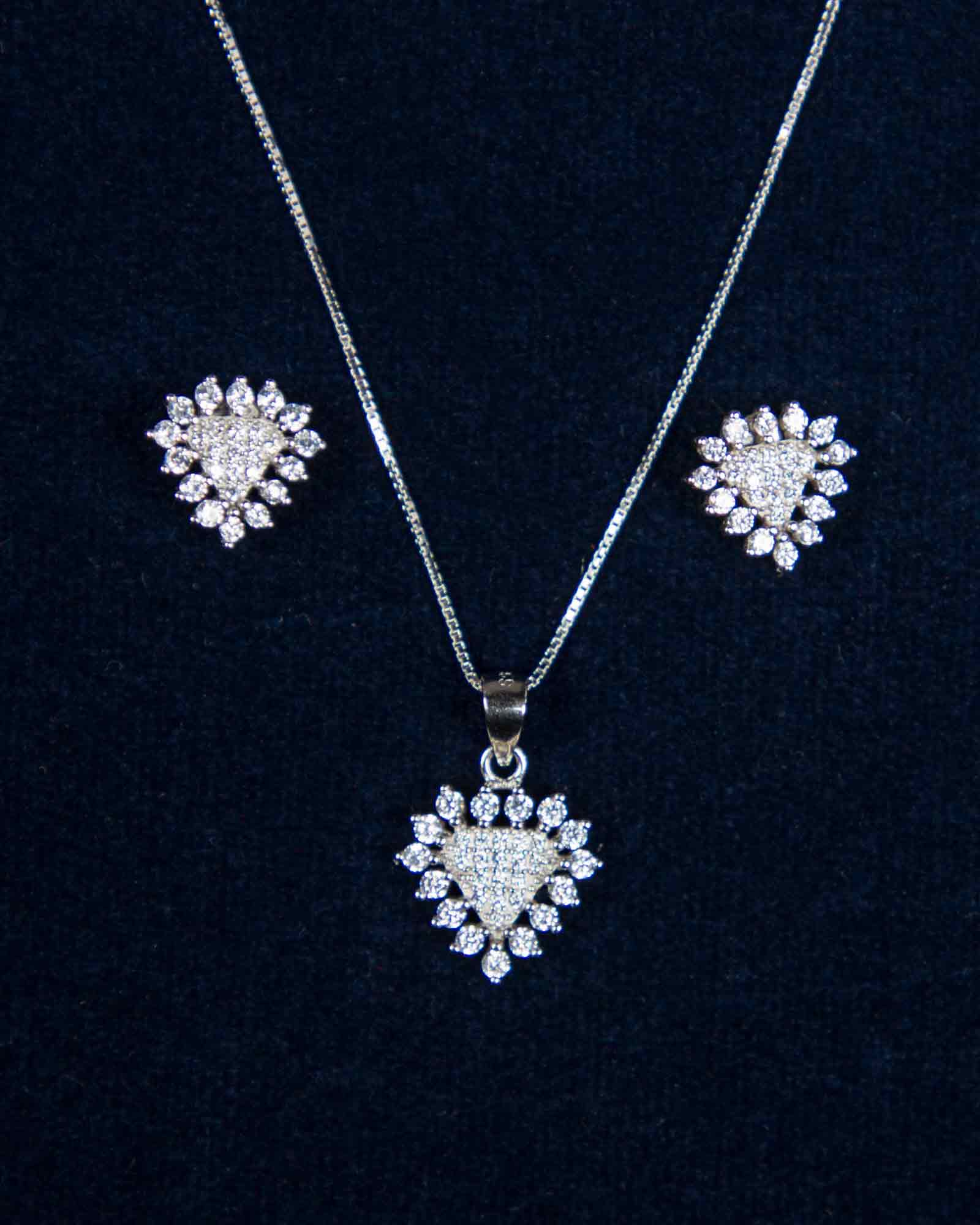 نیم ست نگین دار نقره زنانه - نقره ای - گوشواره و گردنبند