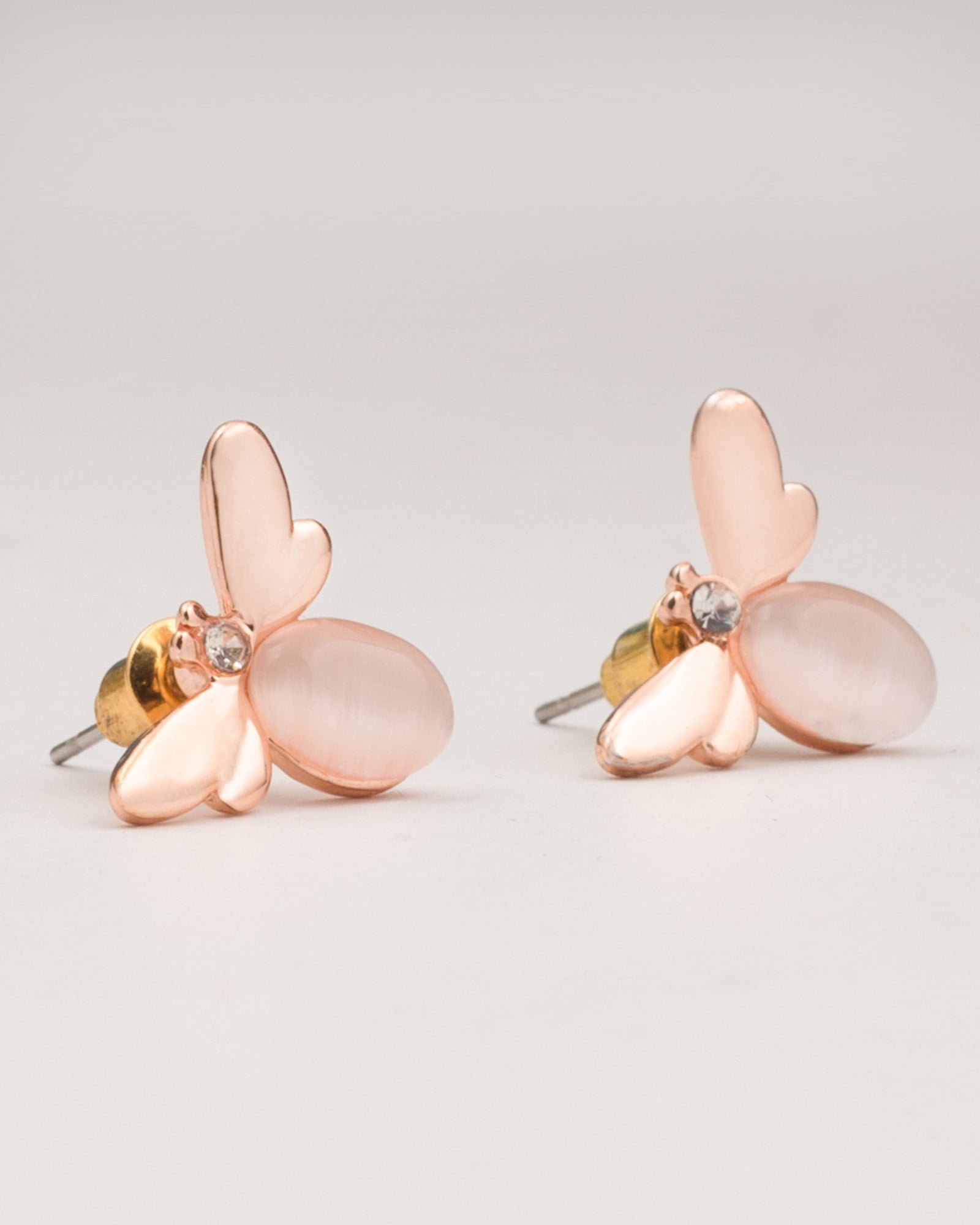 گوشواره دخترانه طرح زنبور - هلویی سیر - گوشواره زنانه