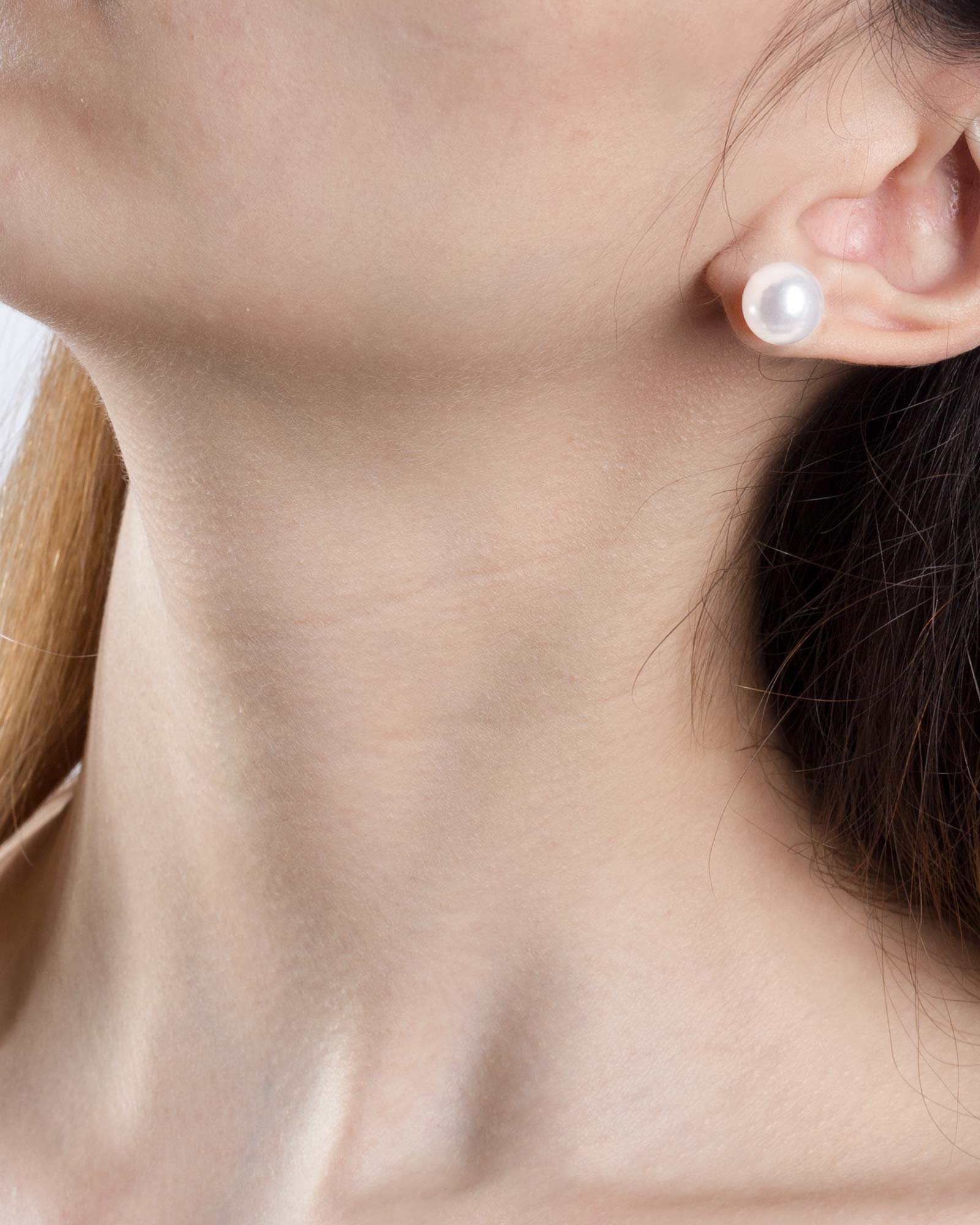 گوشواره میخی طرح مروارید زنانه - سفید - گوشواره دخترانه