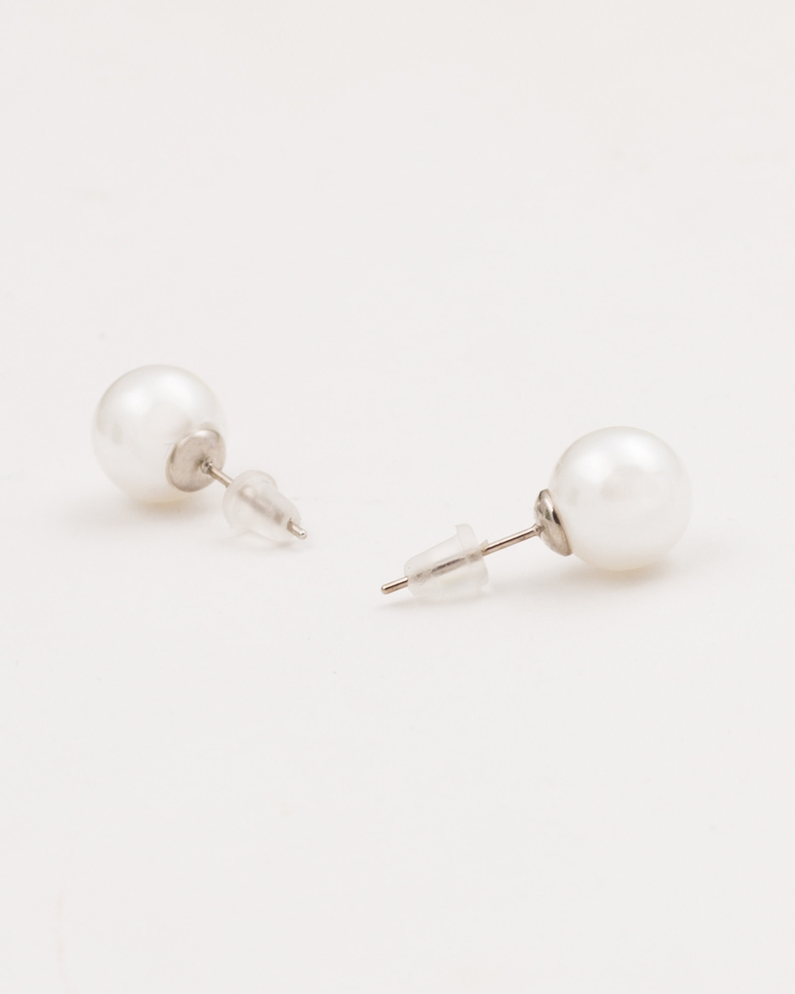 گوشواره میخی طرح مروارید زنانه - سفید - گوشواره میخی