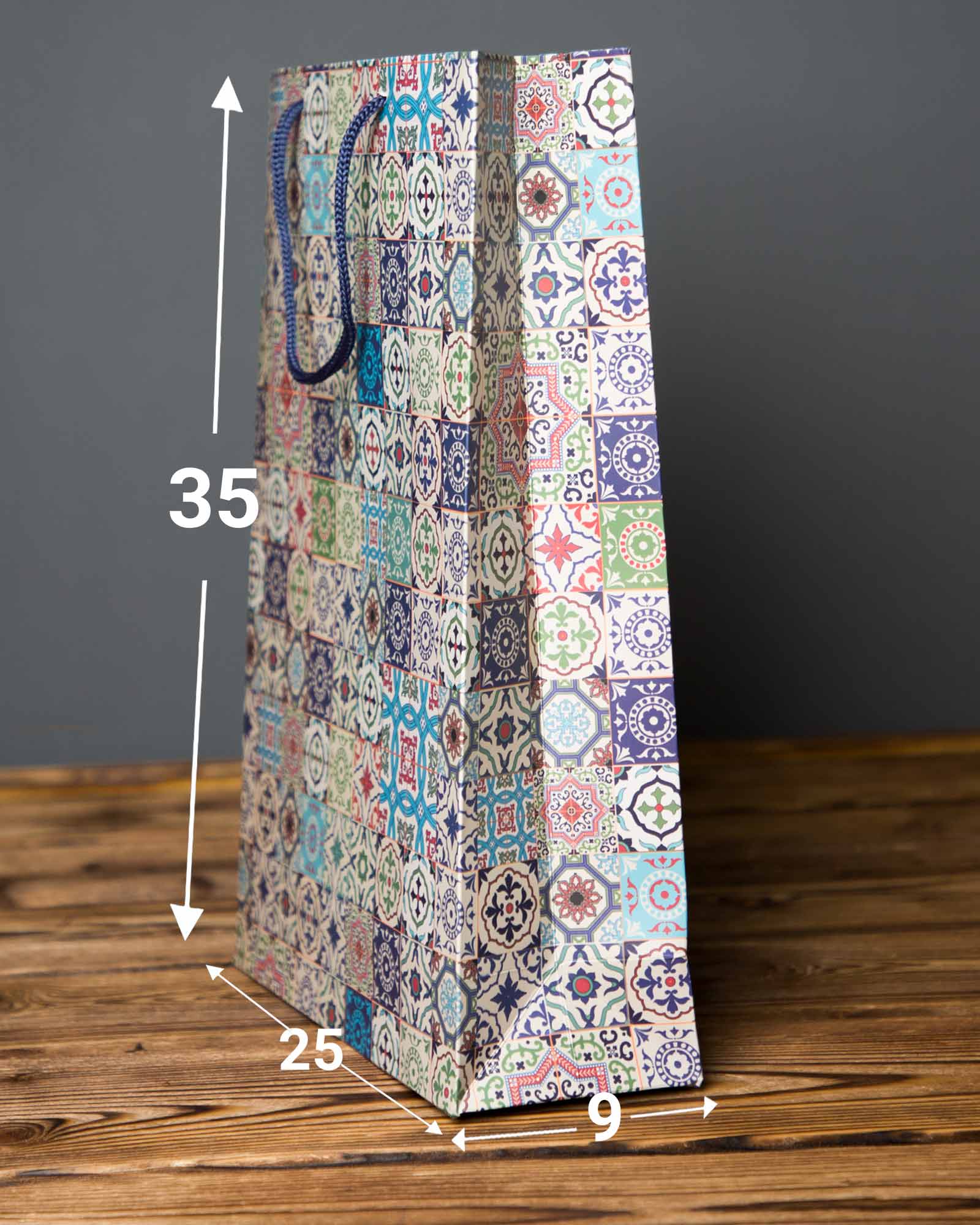 پاکت کادویی طرح کاشی - کرمی - ابعاد