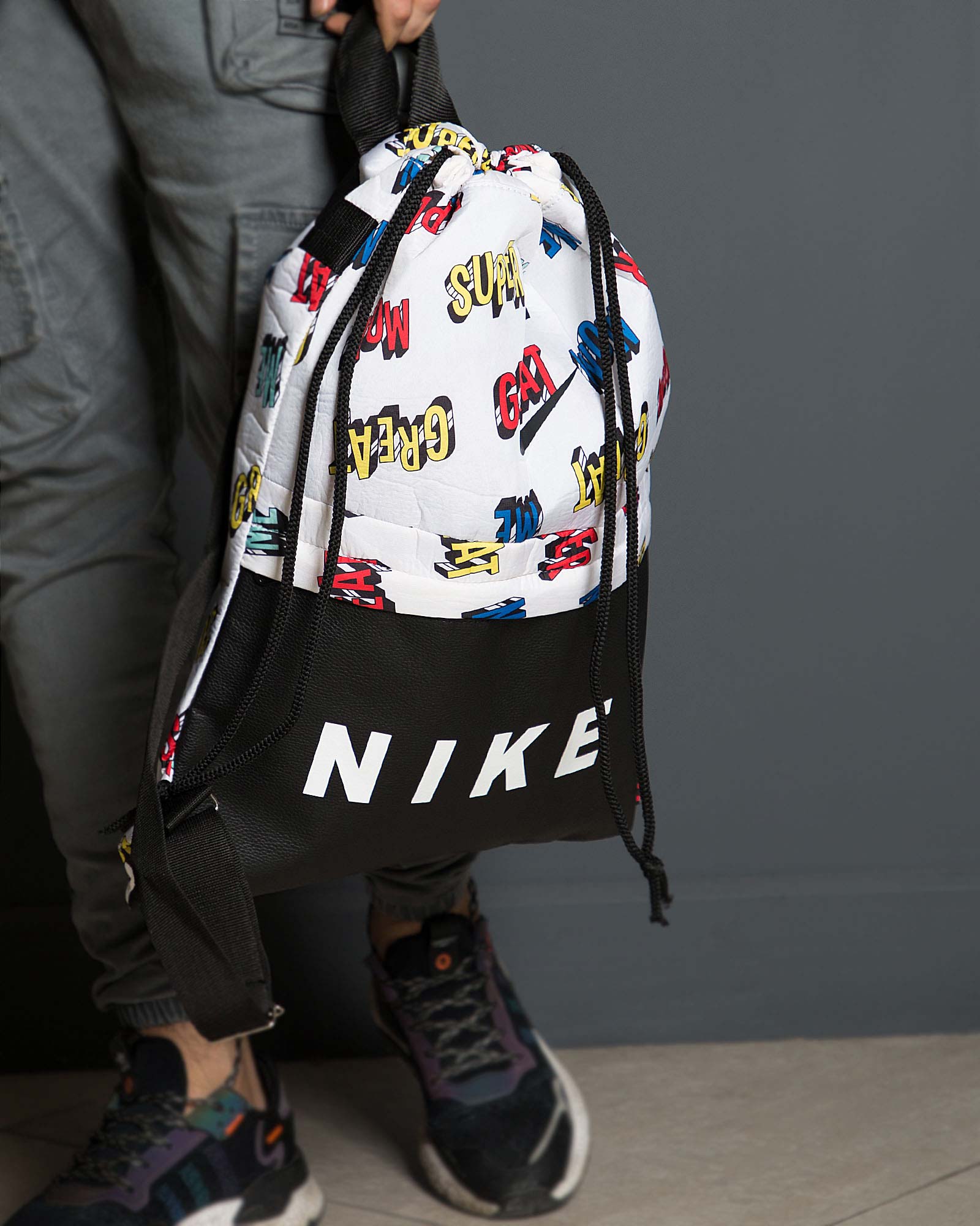 کوله ورزشی طرح نوشته نایک - سفید - محیطی