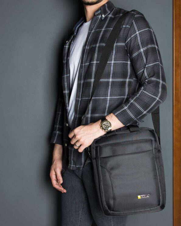 کیف دوشی اسپرت کترپیلار - مشکی -محیطی