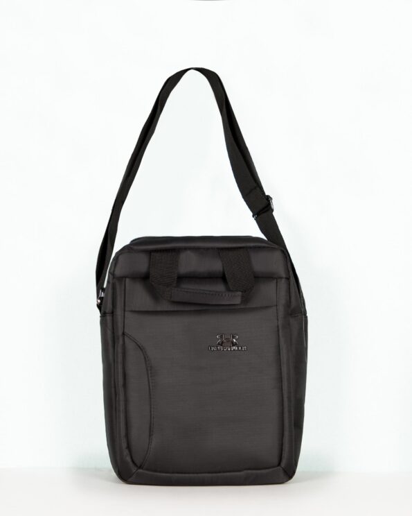 کیف دوشی مشکی اسپرت - رو به رو