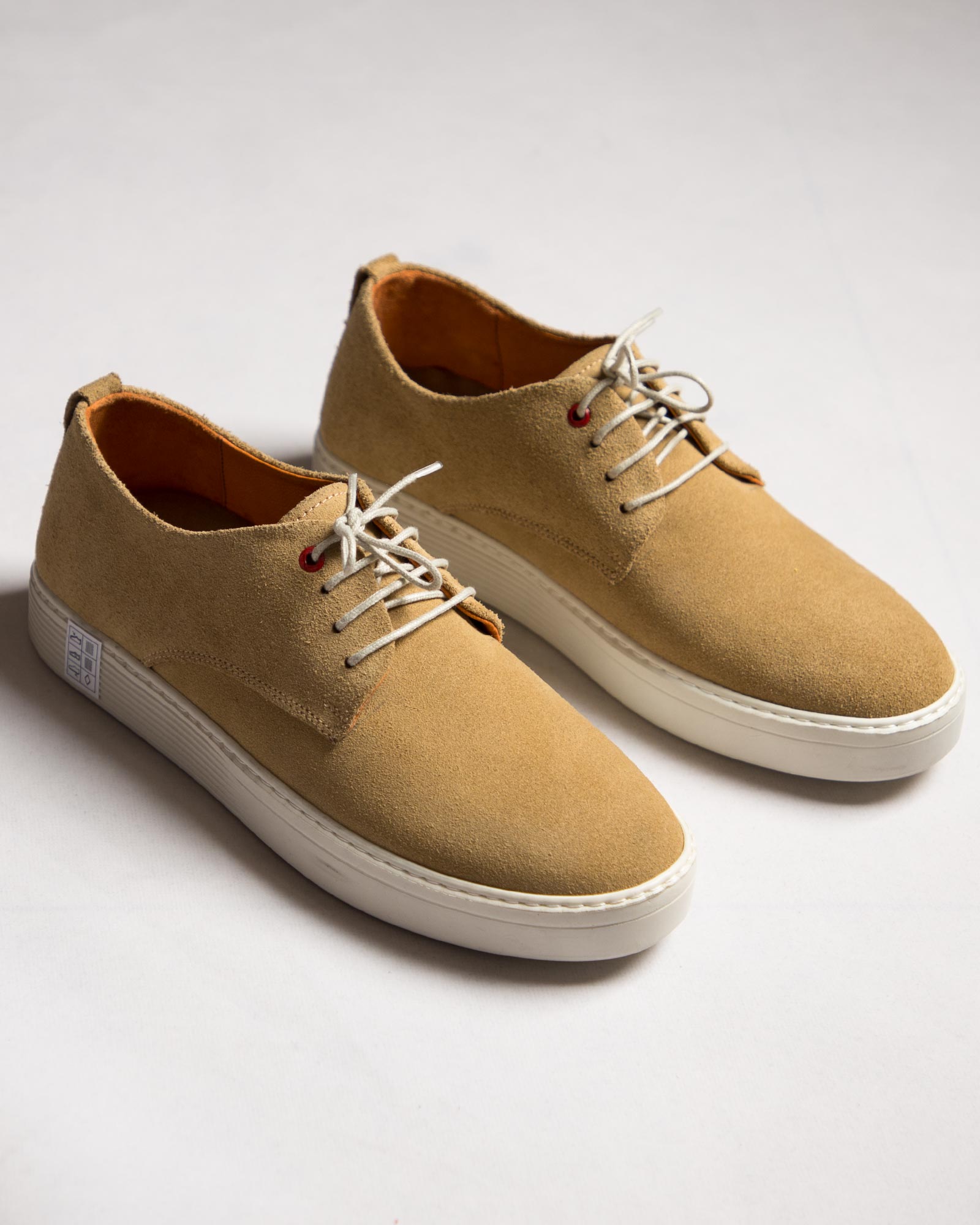 کفش نوبوک مردانه کرمی سیر-جفت