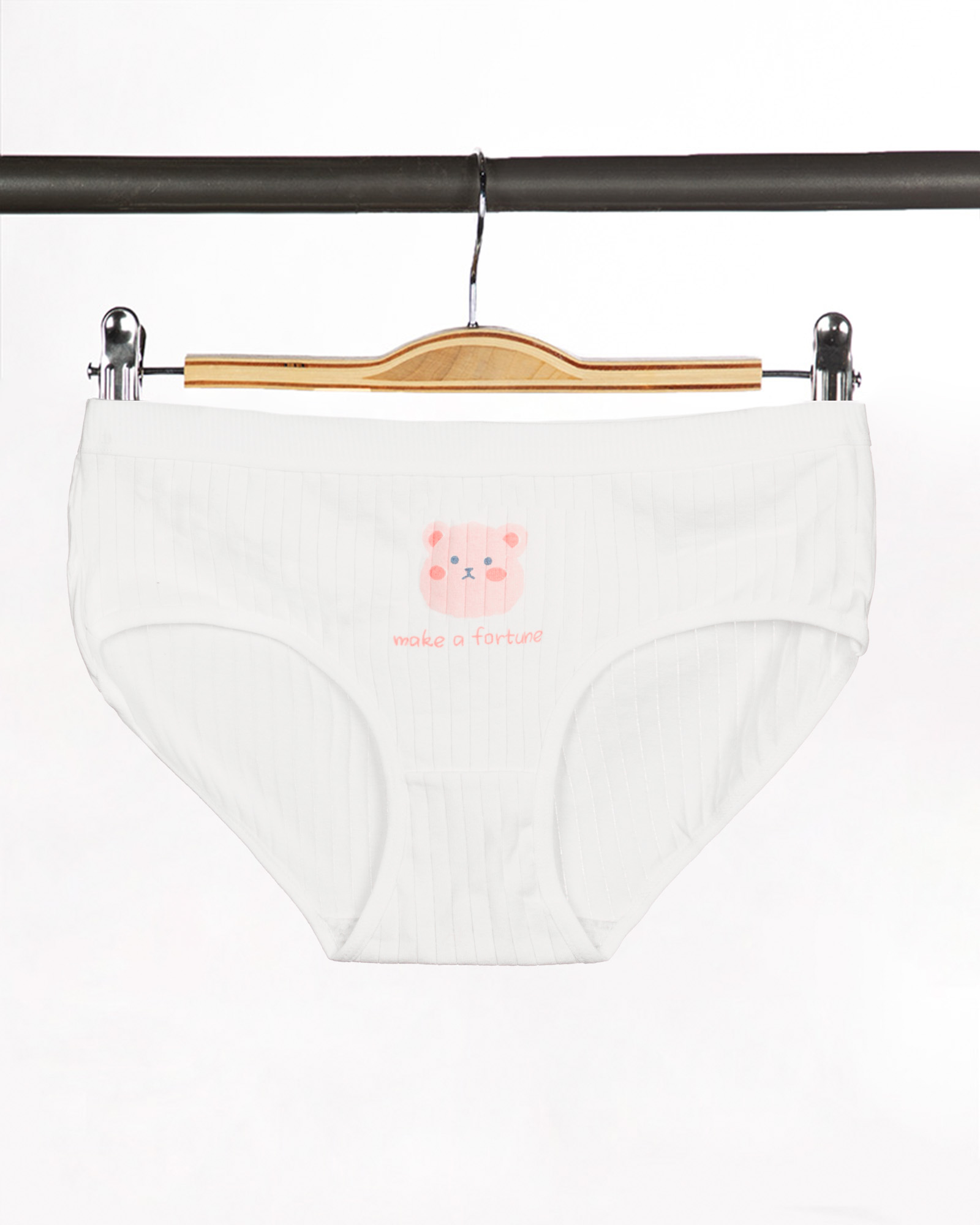 شورت نخی زنانه