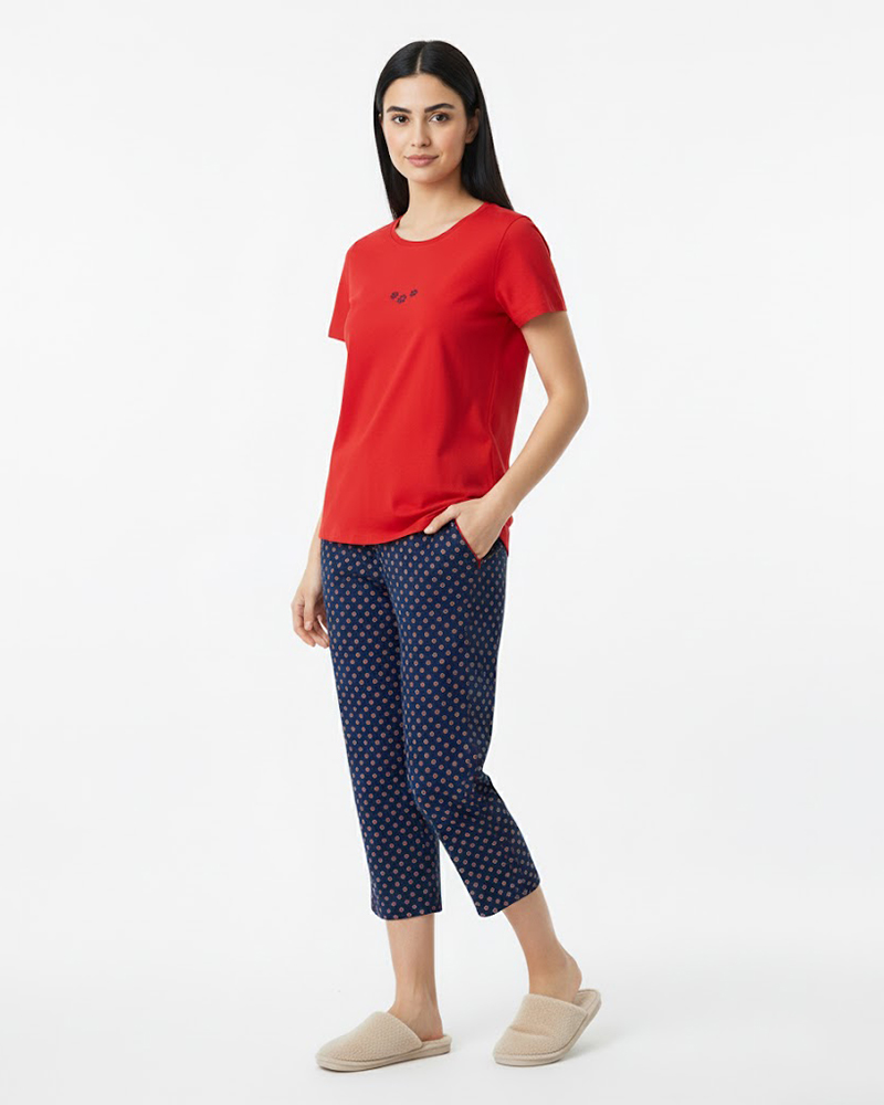 ست تیشرت و شلوار برمودا زنانه 3919 - قرمز